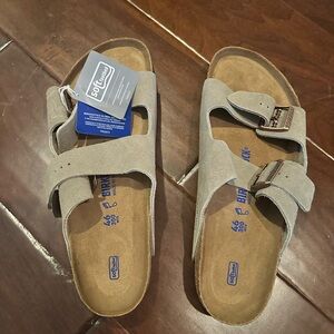 Birkenstock Arizona Suade in Taupe color, size Men’s 13